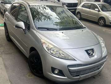 207 1.6i Allure automatic. gps.