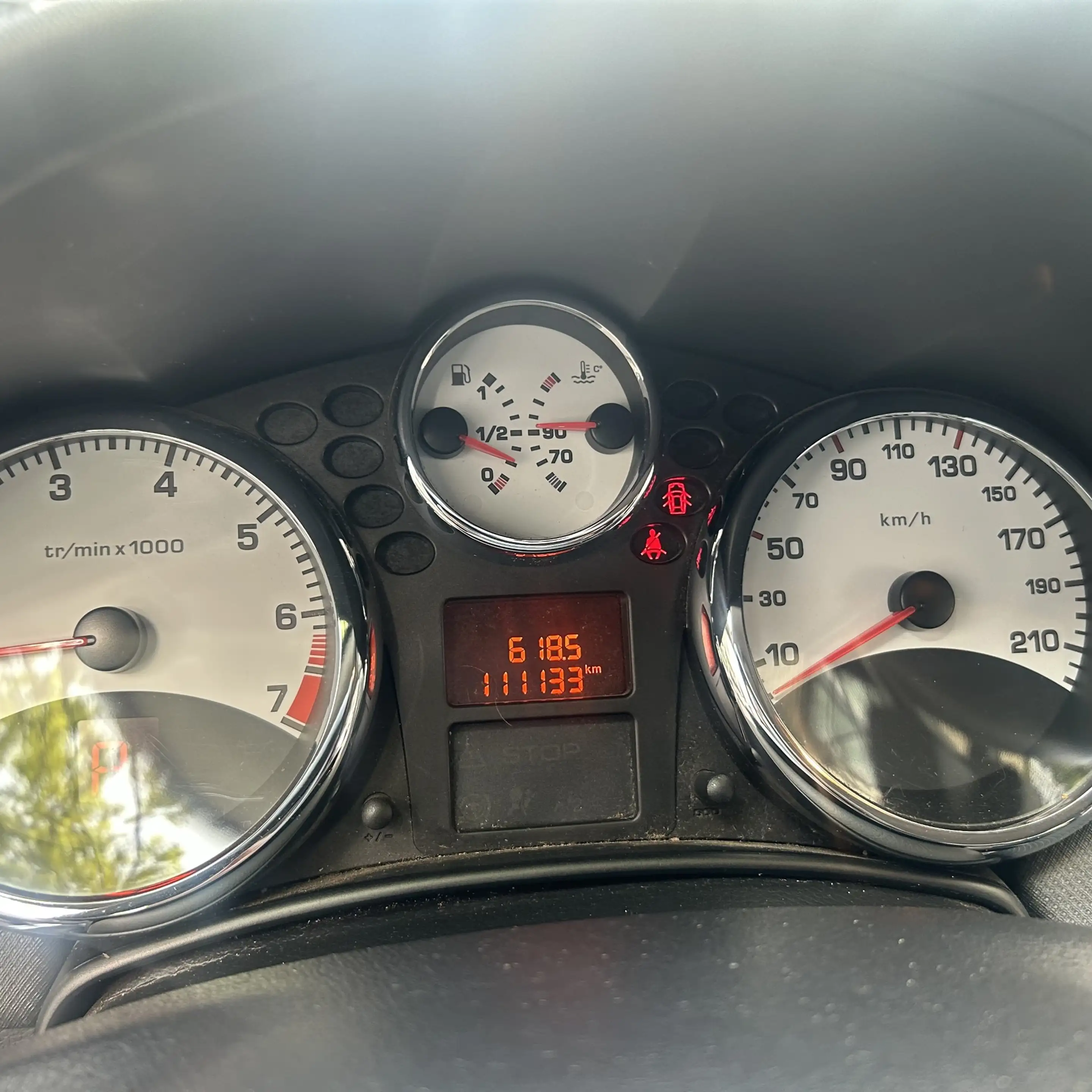 Peugeot 207 207 1.6i Allure automatic. gps. — photo 10