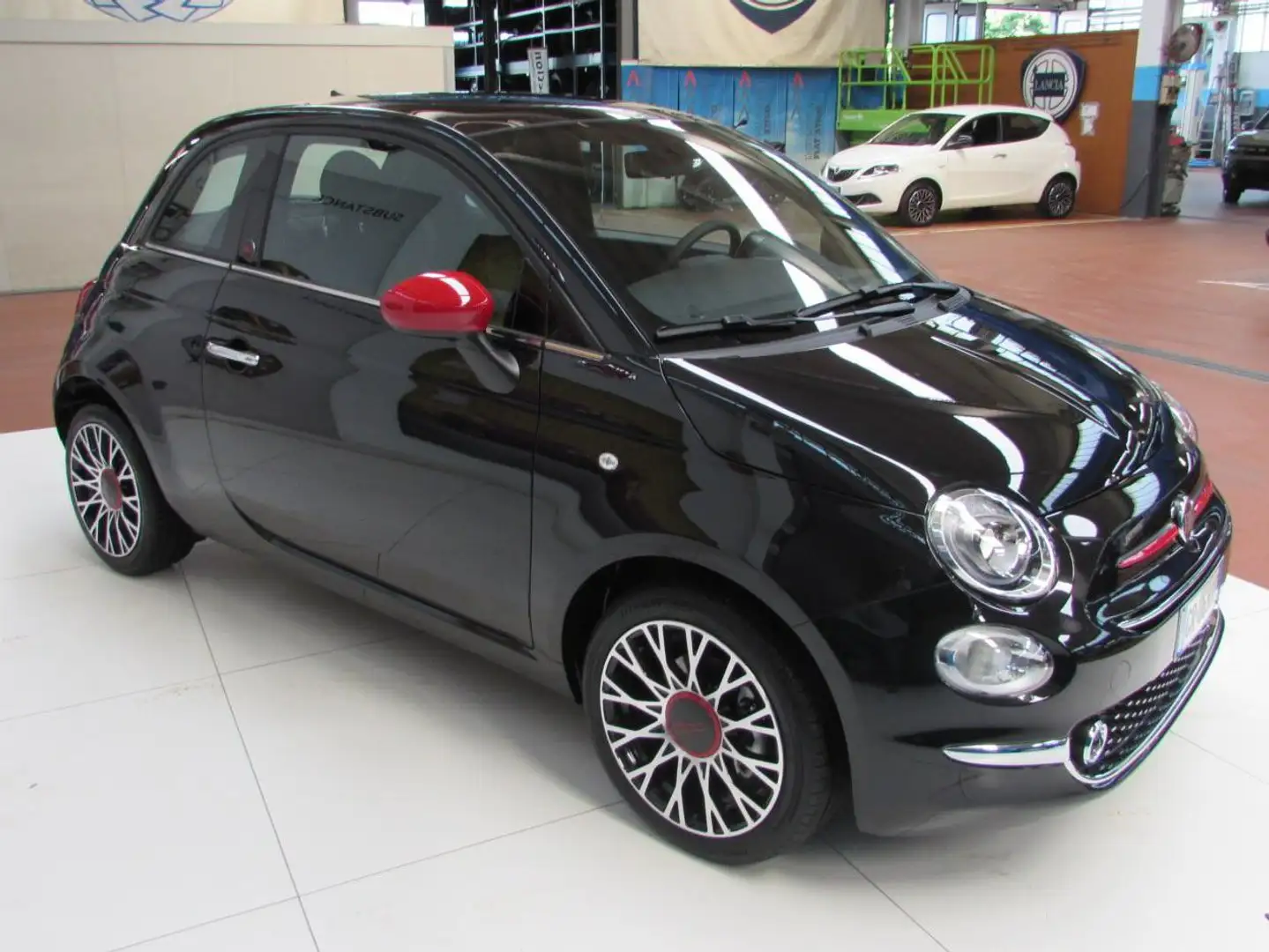 Fiat 500 500 1.0 hybrid RED 70cv SOLO 700 KM Nero - 2