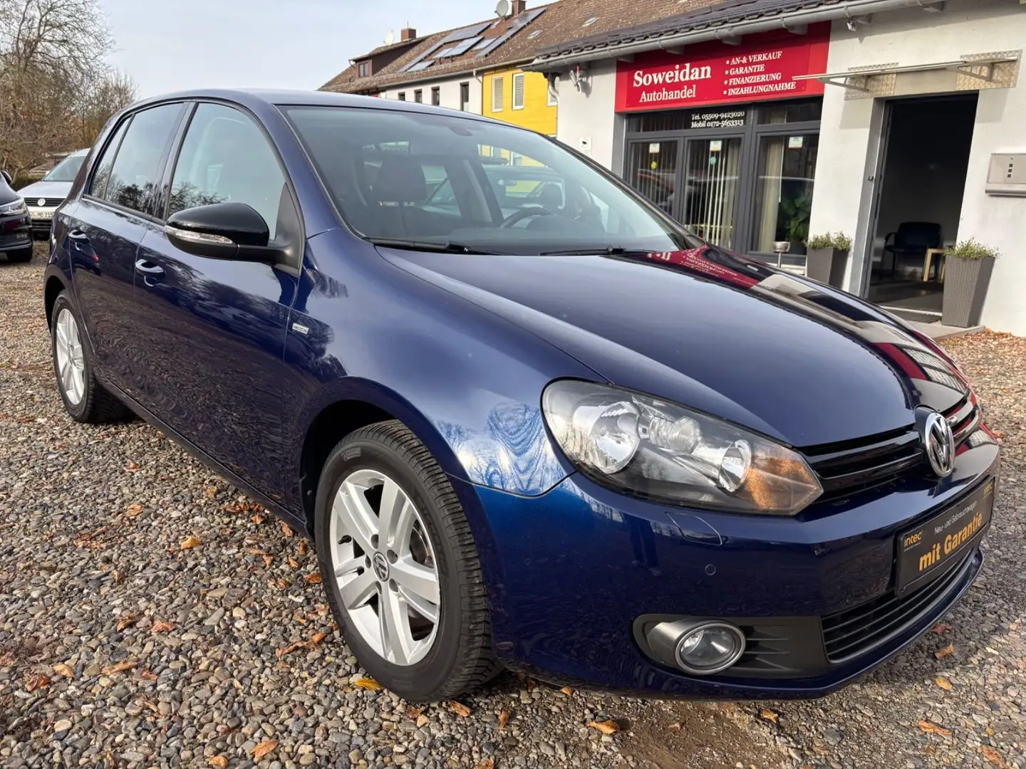 Volkswagen Golf VI Match 1,2 TSI Wenig KM Bleu - 2