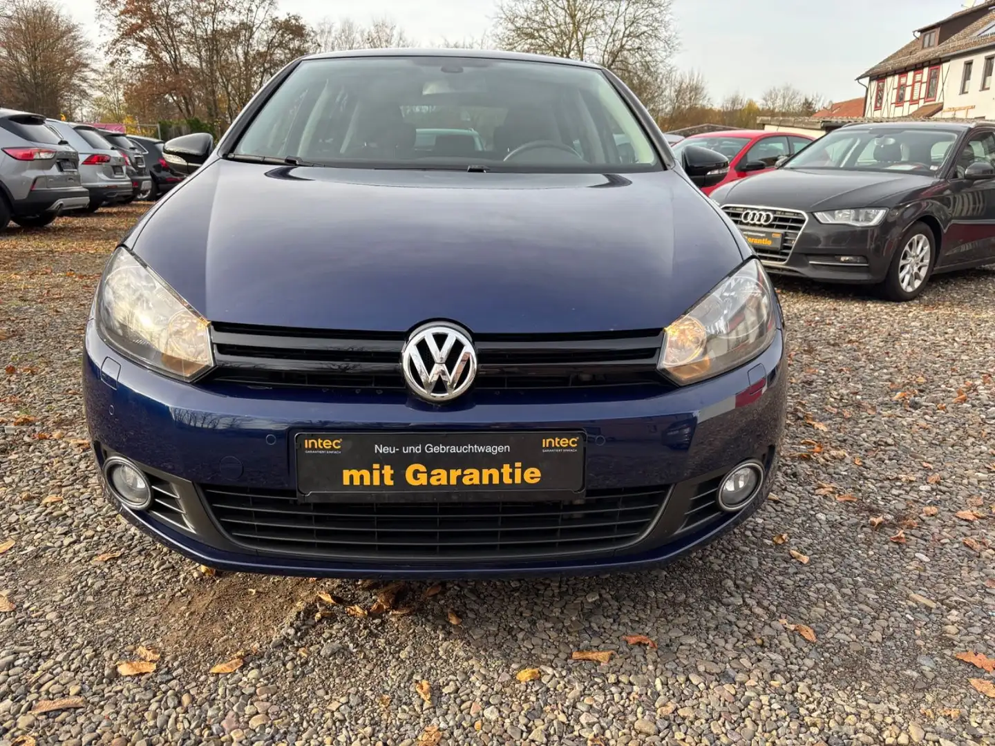 Volkswagen Golf VI Match 1,2 TSI Wenig KM Bleu - 1