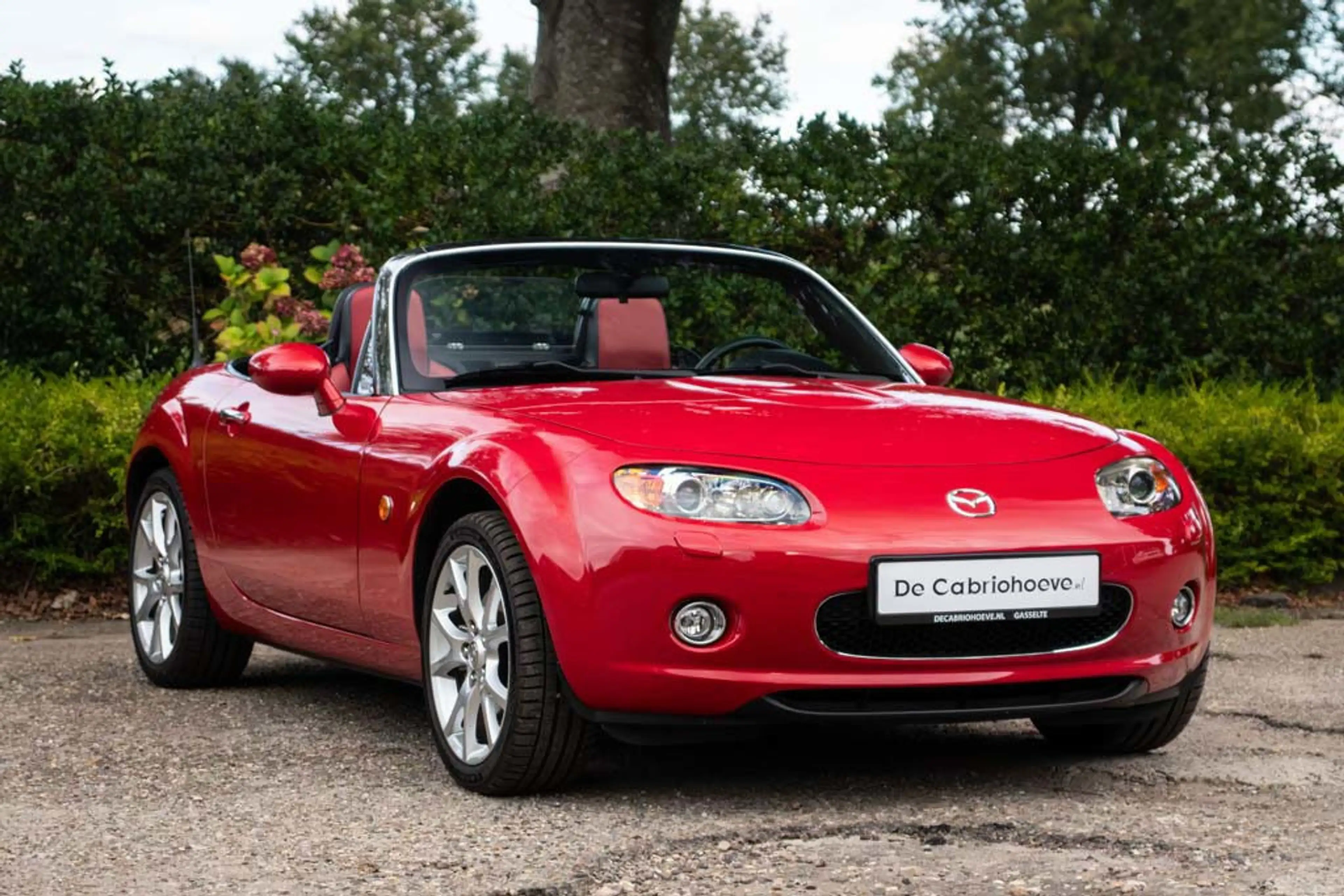 Mazda MX-5 NC 2.0l Velocity Red Mica