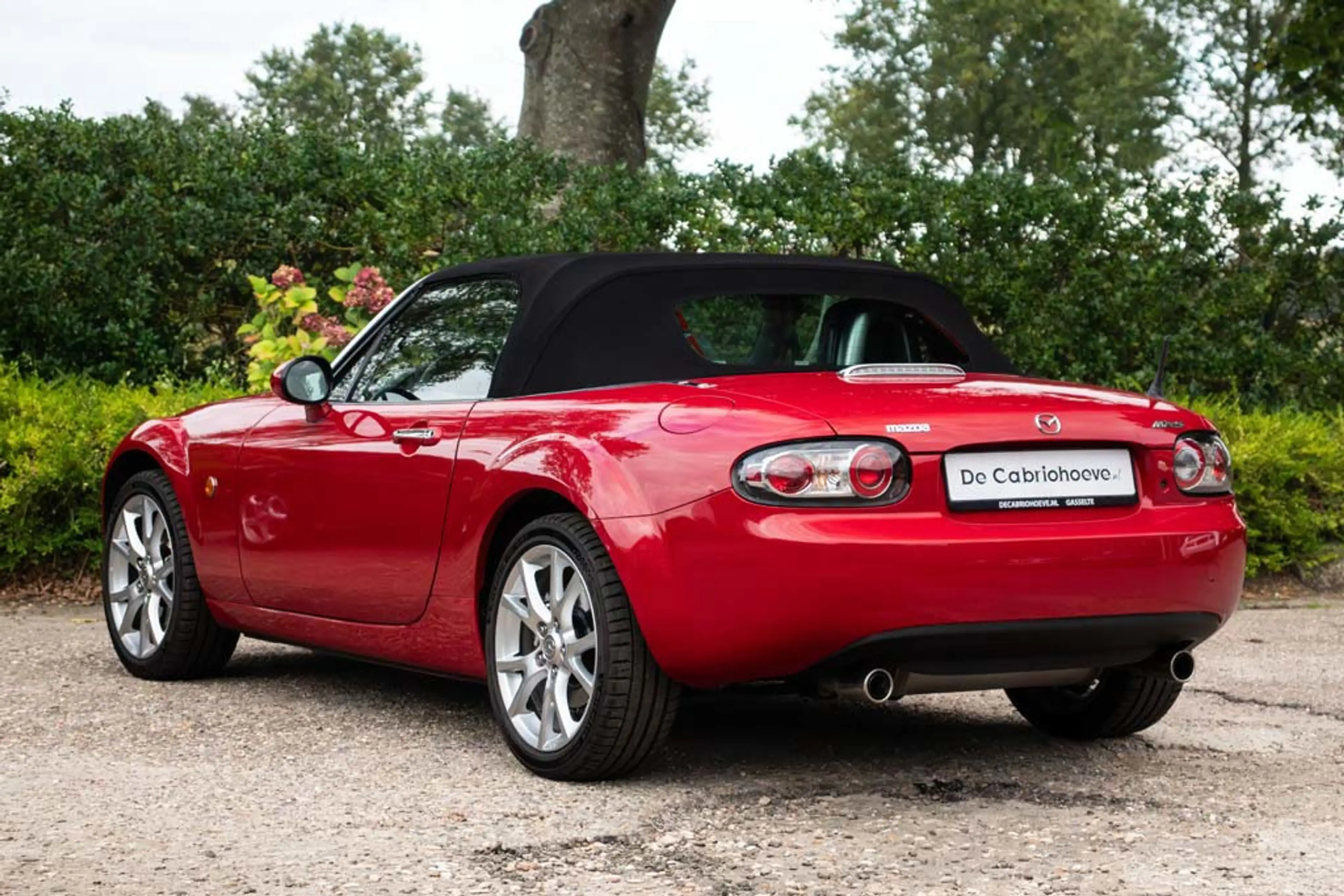 Mazda MX-5 NC 2.0l Velocity Red Mica — photo 4