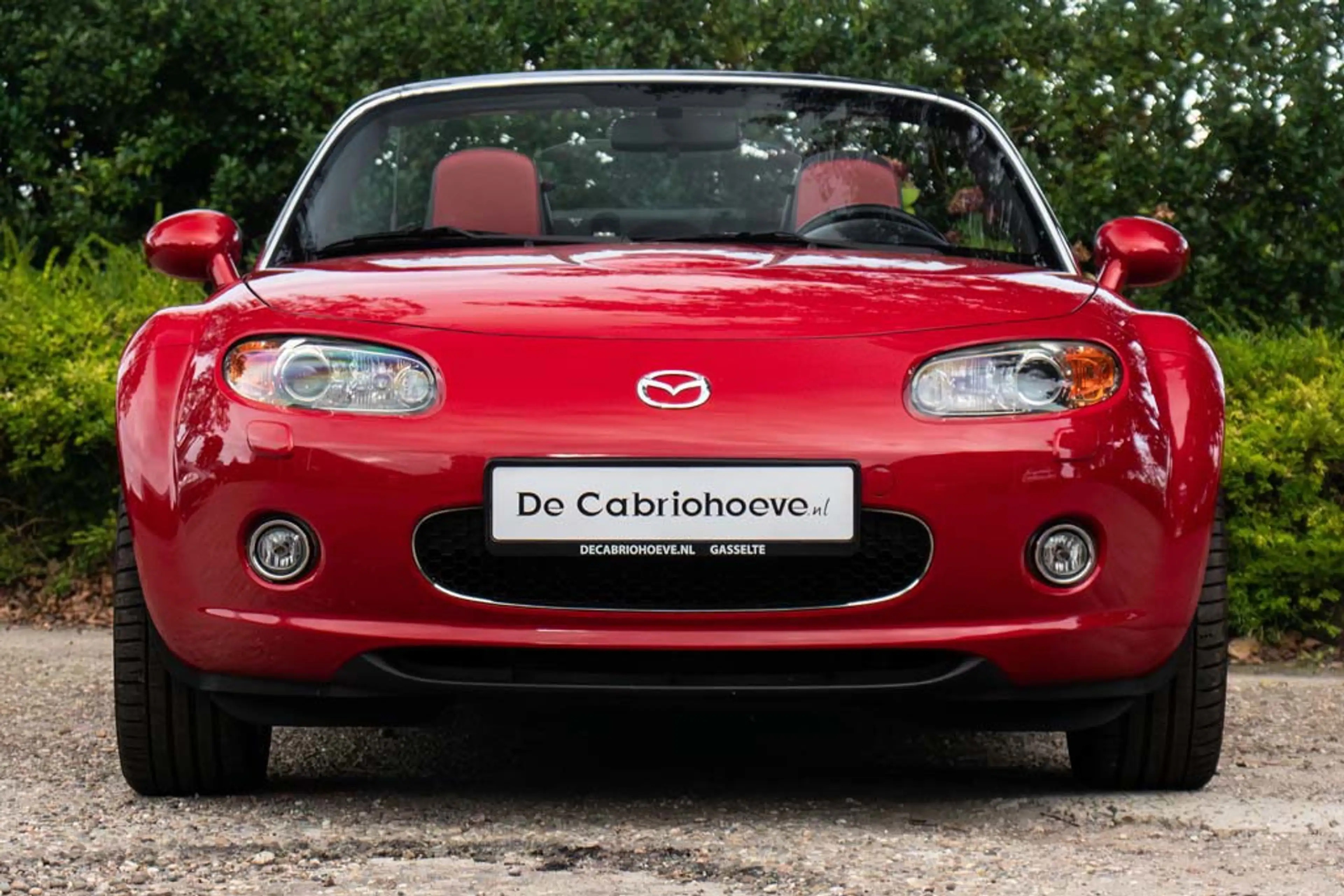 Mazda MX-5 NC 2.0l Velocity Red Mica — photo 10