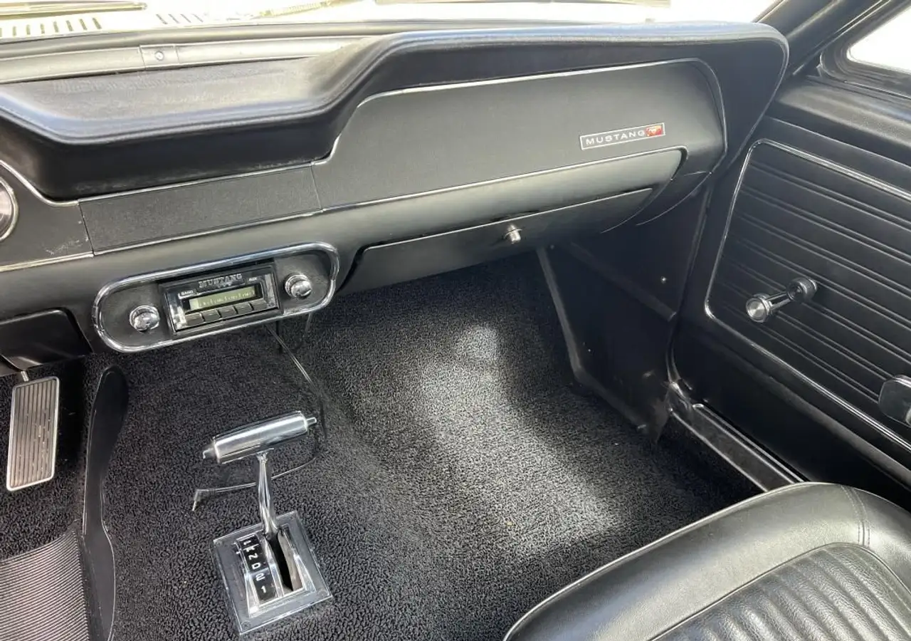 Ford Mustang coupé V8 302ci boite auto, foto 12