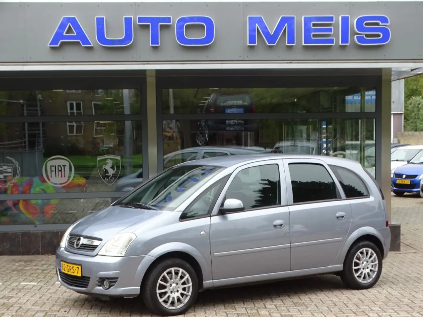 Opel Meriva 1.6-16V TEMPTATION Airco Trekhaak Grau - 1