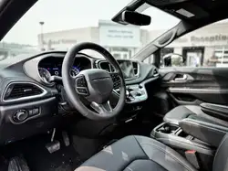 Chrysler Pacifica 2027