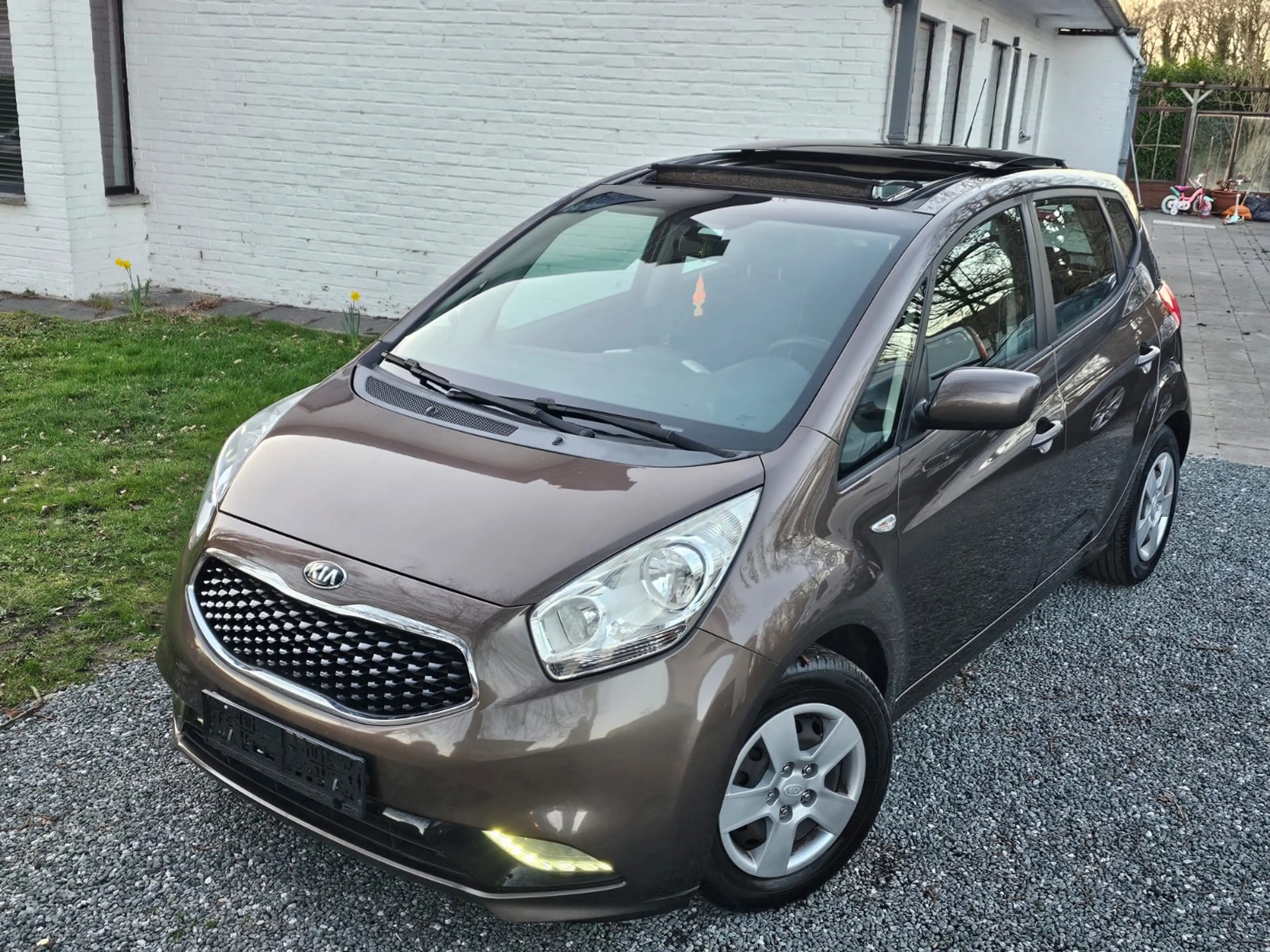 Kia Venga 1.6i * AUTOMAT. * TOIT OUVR.+CAMERA+AIRCO+... — photo 12