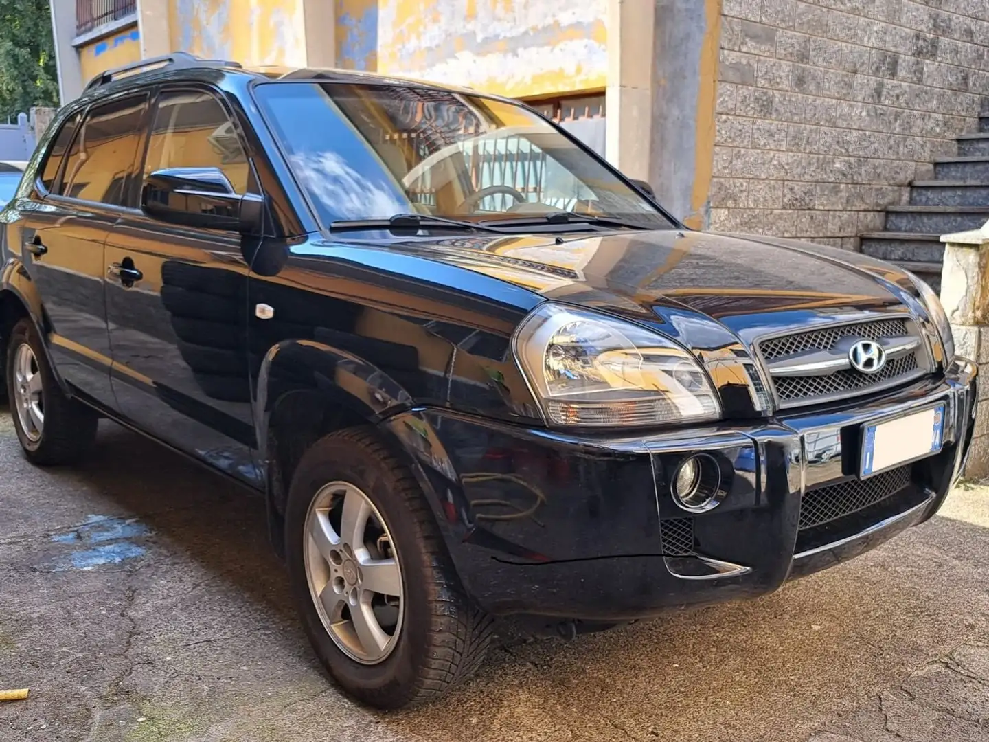 Hyundai TUCSON 2.0 ACTIVE 2WD * 54.000 KM * Nero - 1