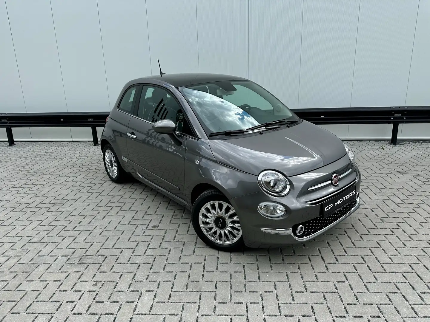 Fiat 500 AUTOMAAT | PANO | AIRCO | LIKE NEW | CRUISE Gris - 2