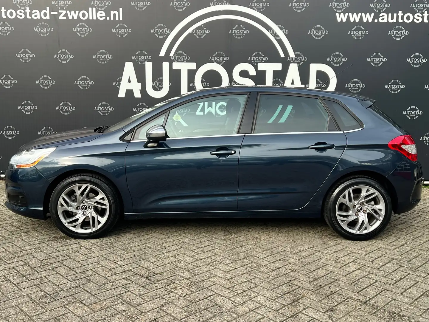 Citroen C4 1.2 PureTech Exclusive NL-Auto/NAP/APK/Airco/Navi Blau - 2