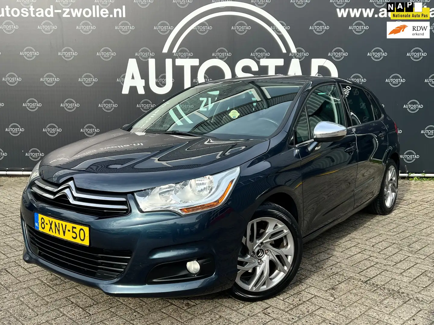 Citroen C4 1.2 PureTech Exclusive NL-Auto/NAP/APK/Airco/Navi Blau - 1