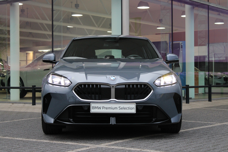 BMW 120 1 Serie M Sport Automaat / Sportstoelen / M Adapti — photo 5