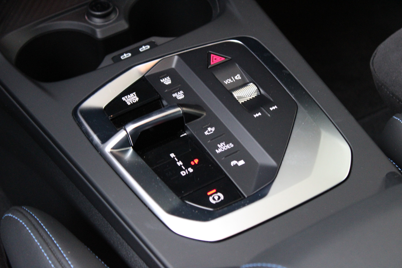 BMW 120 1 Serie M Sport Automaat / Sportstoelen / M Adapti — photo 14