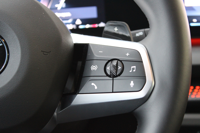 BMW 120 1 Serie M Sport Automaat / Sportstoelen / M Adapti — photo 13