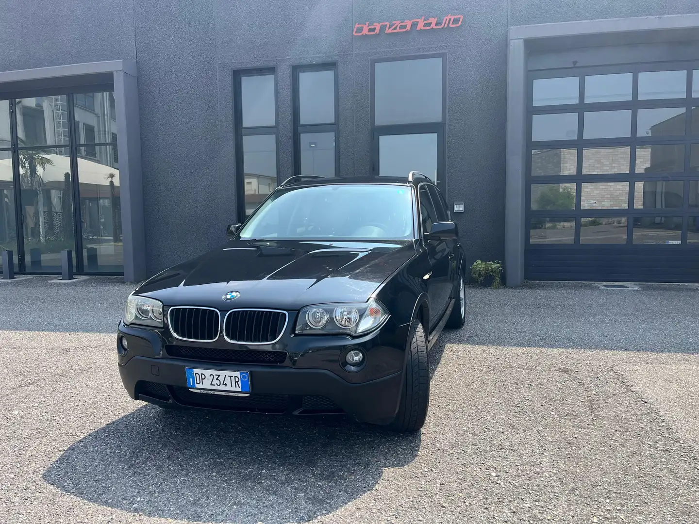 BMW X3 xdrive20d (2.0d) 177cv Noir - 1