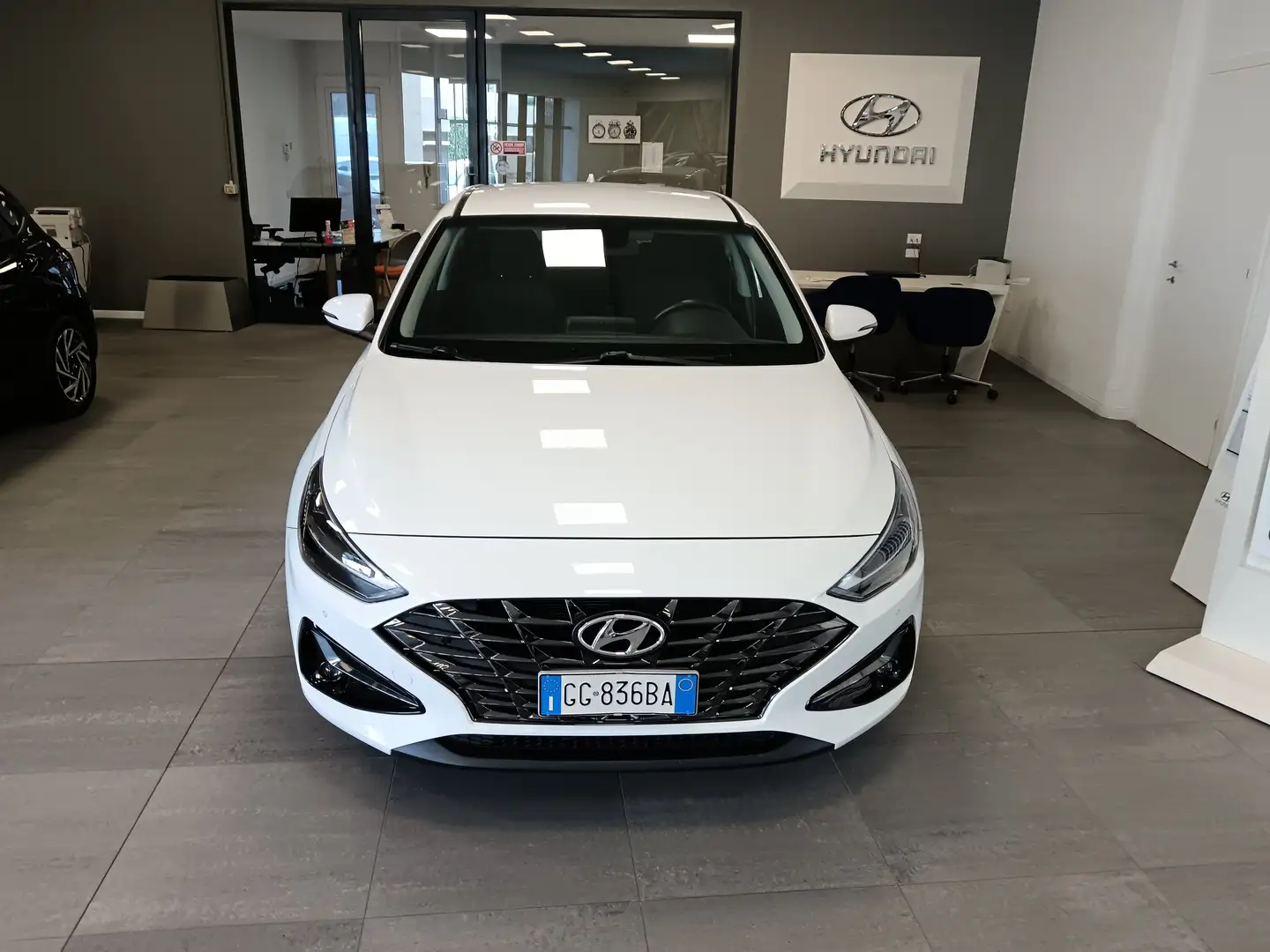 Hyundai i30 i30 III 2020 5p 1.6 crdi48V Prime Safety 136cv dct Blanco - 2