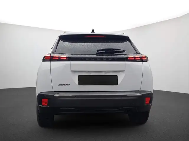 Peugeot 2008 view 3
