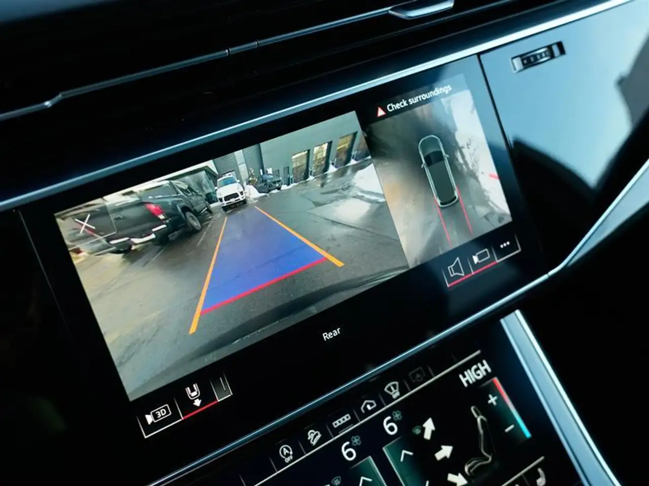Audi Q7 fotografie Audi Q7