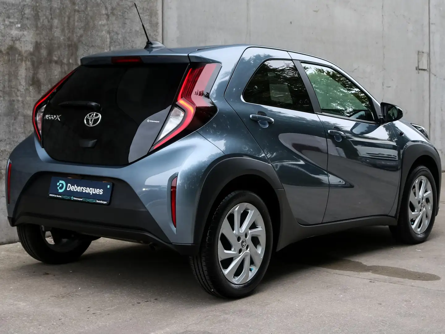 Toyota Aygo 1.0 AUTOMAAT PSENS+CAM Gris - 2
