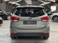 Kia Carens 1.7 CRDi * 7 PLACES * CRUISE * CLIM * VOLANT MULTI Beige - thumbnail 5