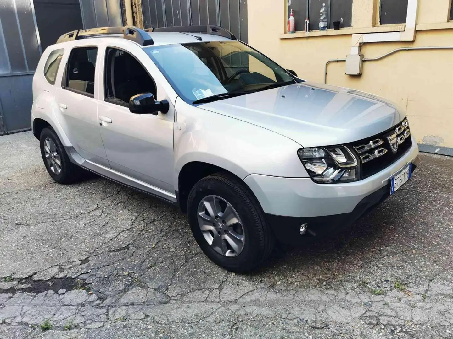 Dacia Duster 1.5 dCi 110CV 4x4 Lauréate Grigio - 1