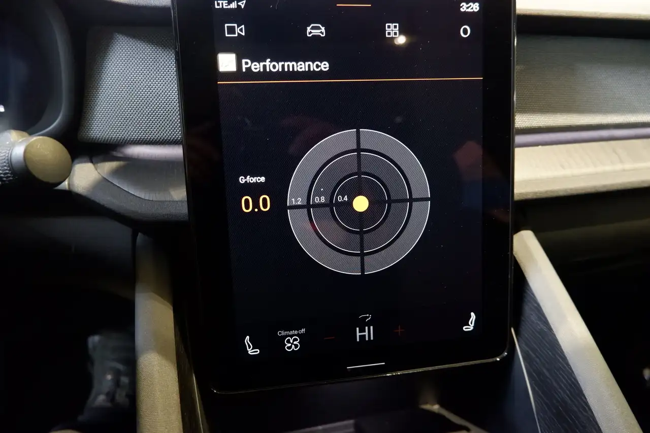 Polestar 2 снимка Polestar 2