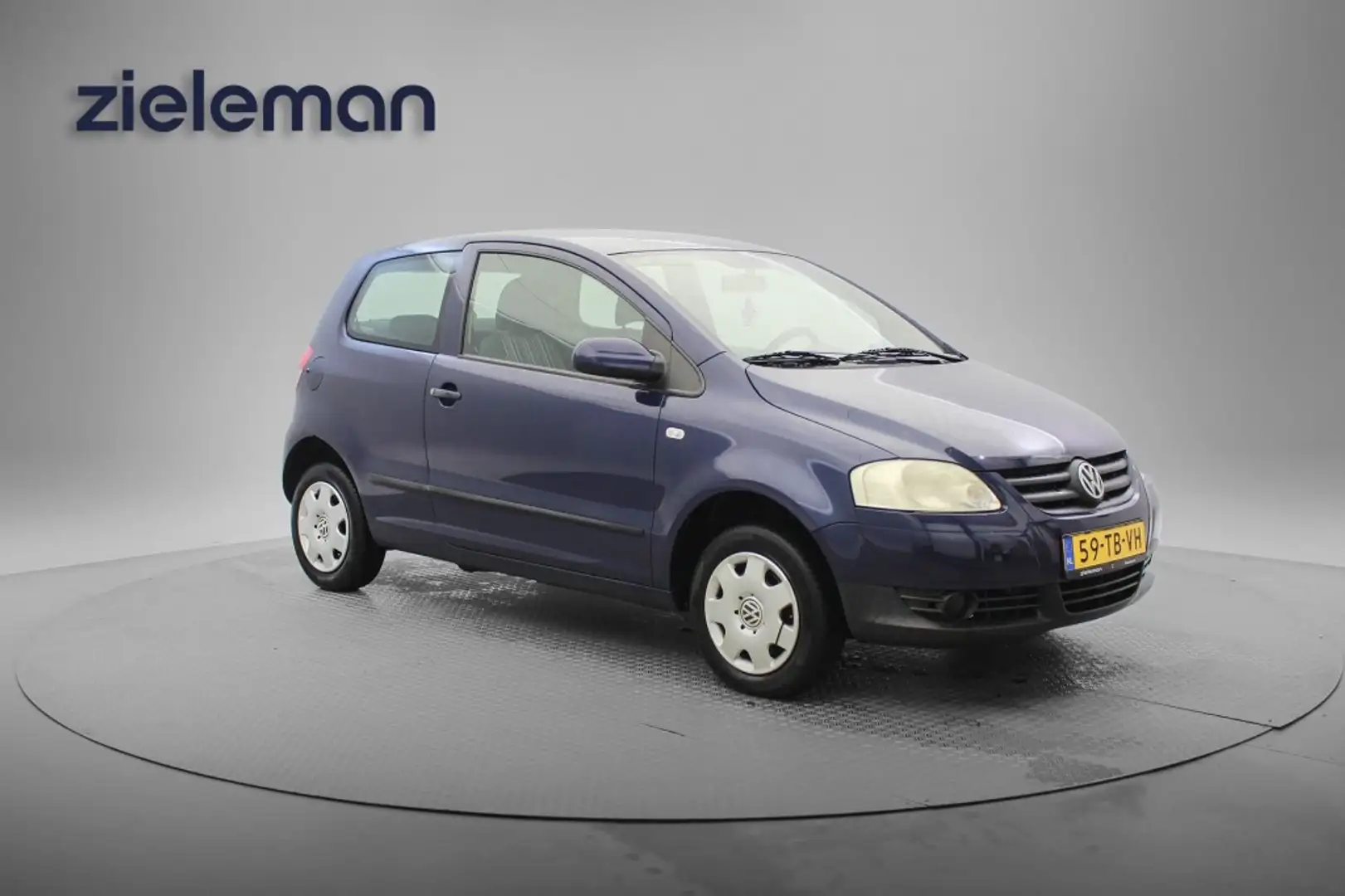 Volkswagen Fox 1.2 Trendline plava - 1