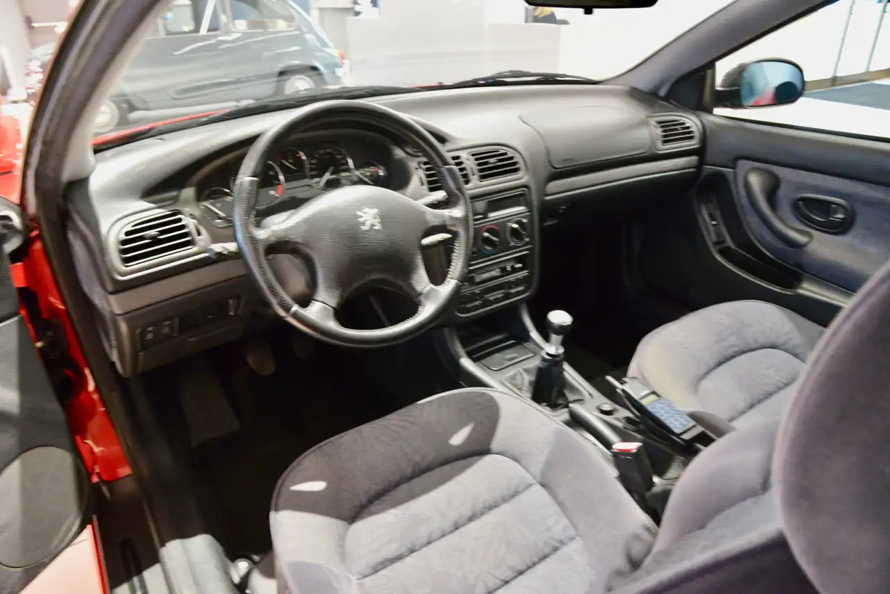 Peugeot 406 2.0i 16V cat Coupé, foto 10