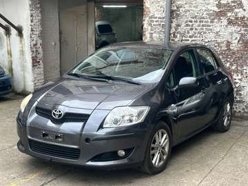 Auris 1.4 D-4D Cool DPF