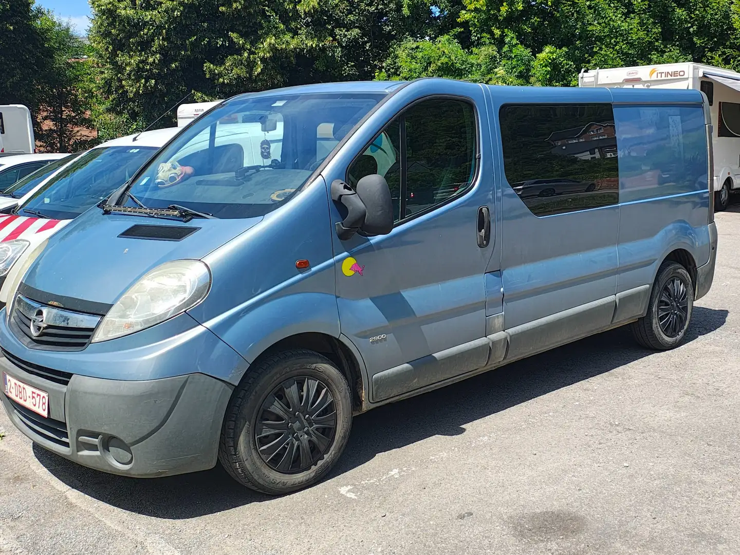 Opel Vivaro 2.5 CDTi L2H1 Hayon/Arklep Niebieski - 1