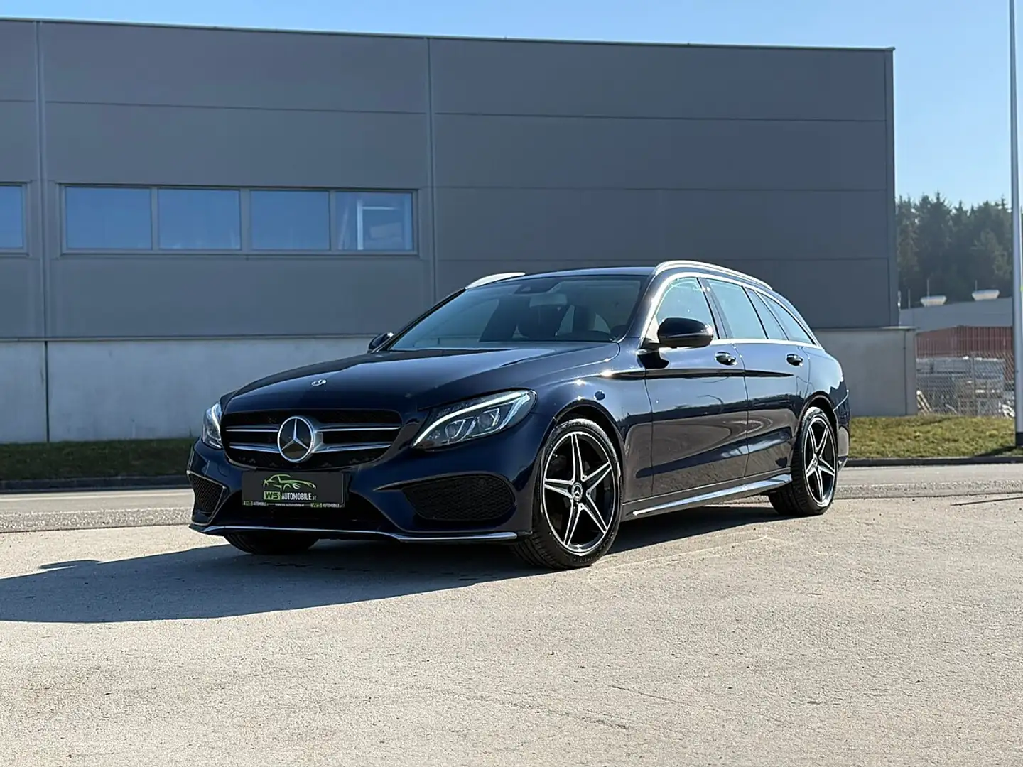 Mercedes-Benz C 200 Aut. AMG-line Schwarz - 1