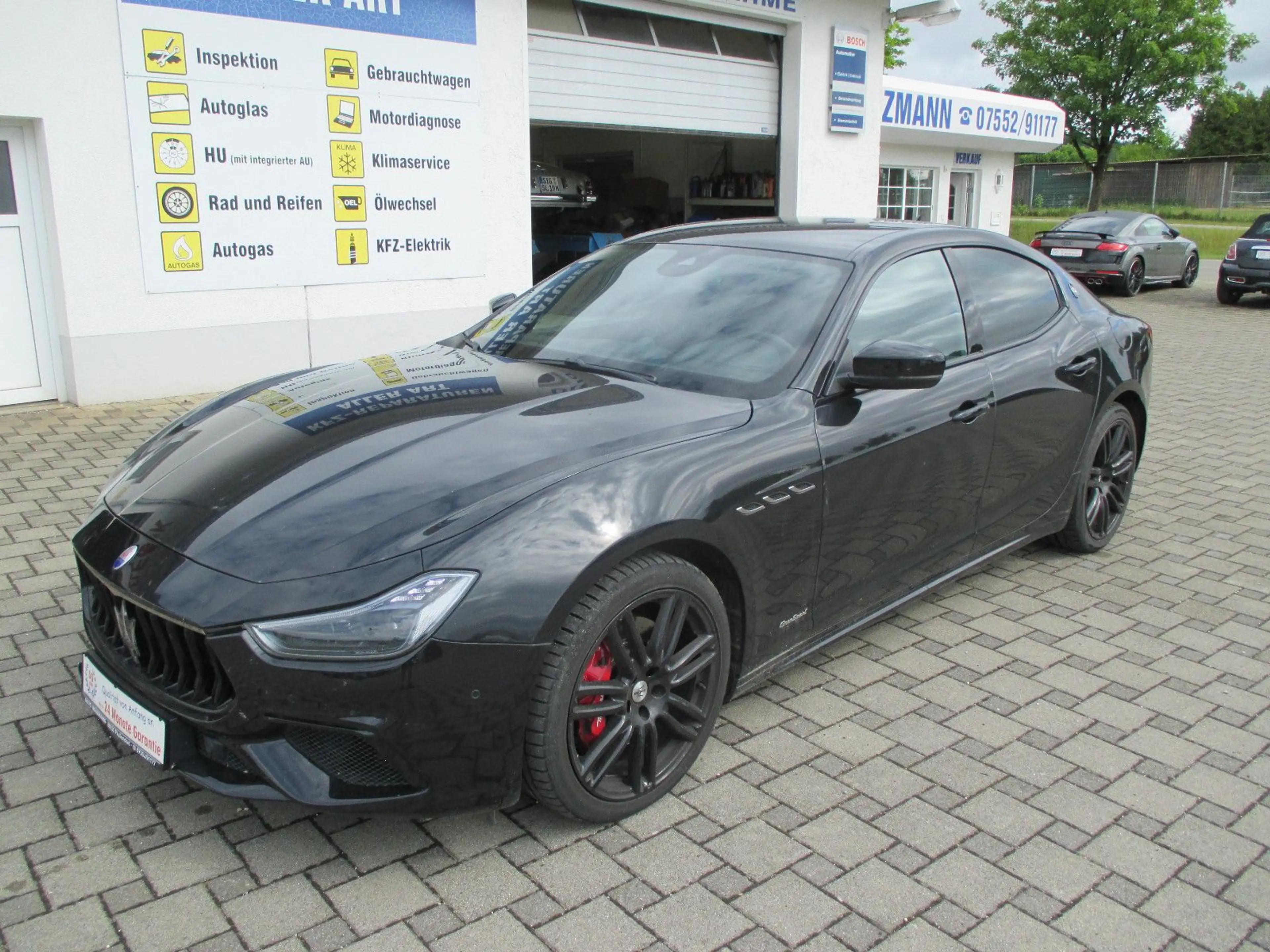 Maserati Ghibli 3.0 V6 GranSport — photo 2