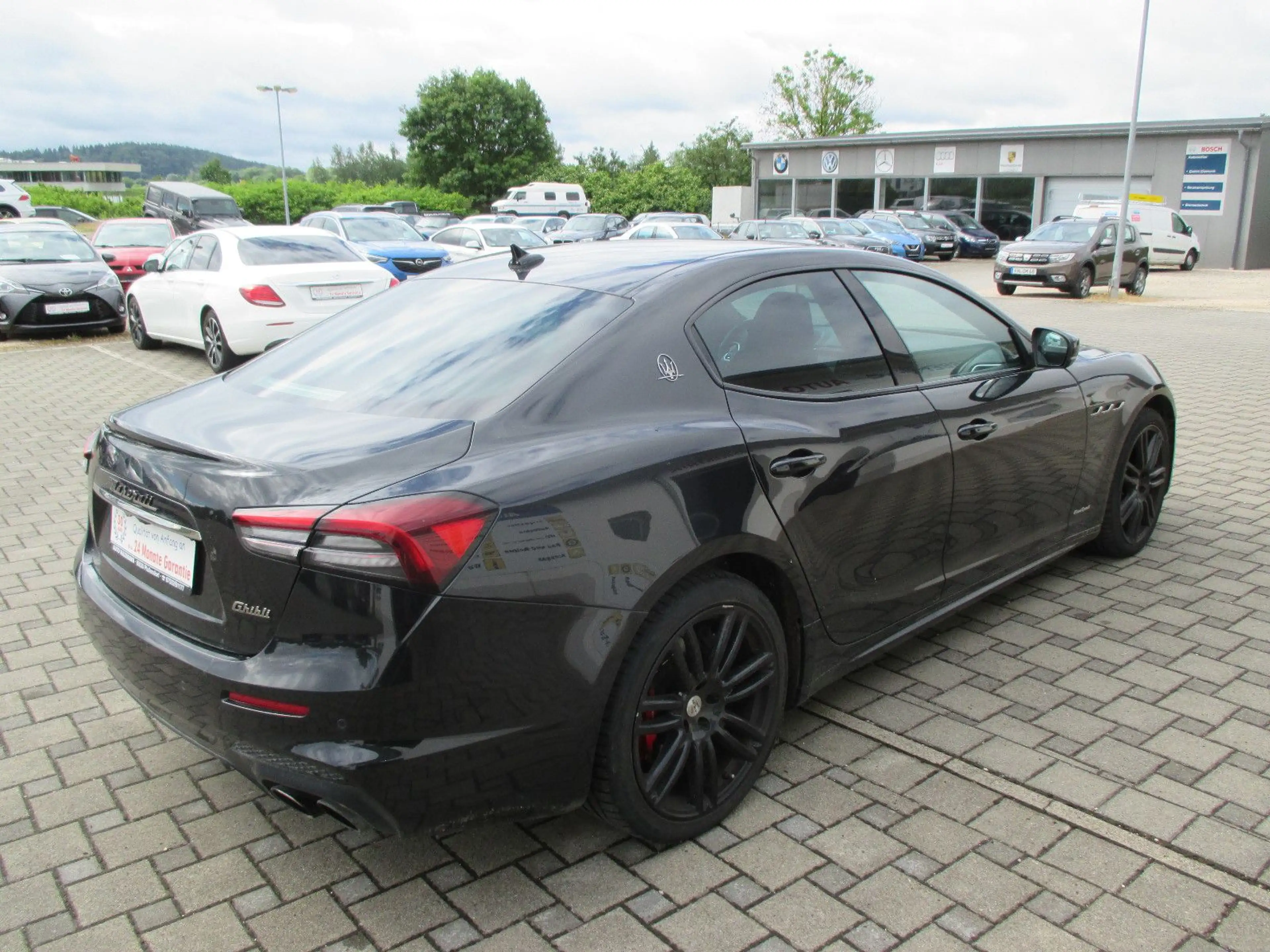 Maserati Ghibli 3.0 V6 GranSport — photo 7