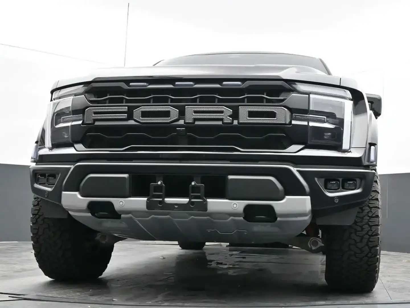 Ford F 150 Raptor 3.5L Twin-Turbo EcoBoost Negru - 2