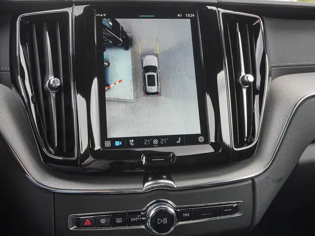 Volvo XC60 view 14