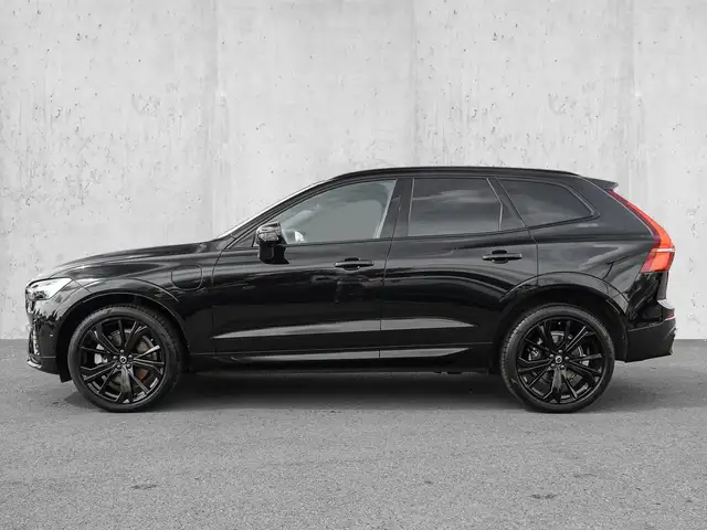 Volvo XC60 view 5