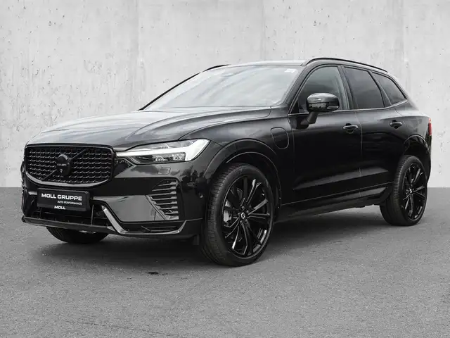 Volvo XC60 view 2
