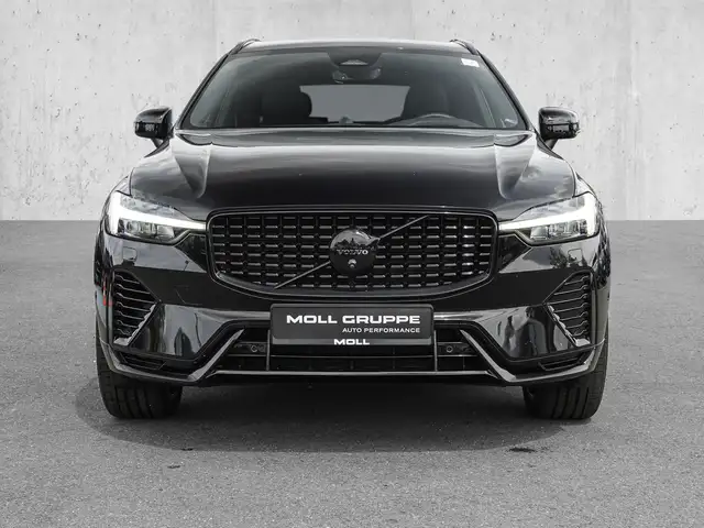 Volvo XC60 view 3