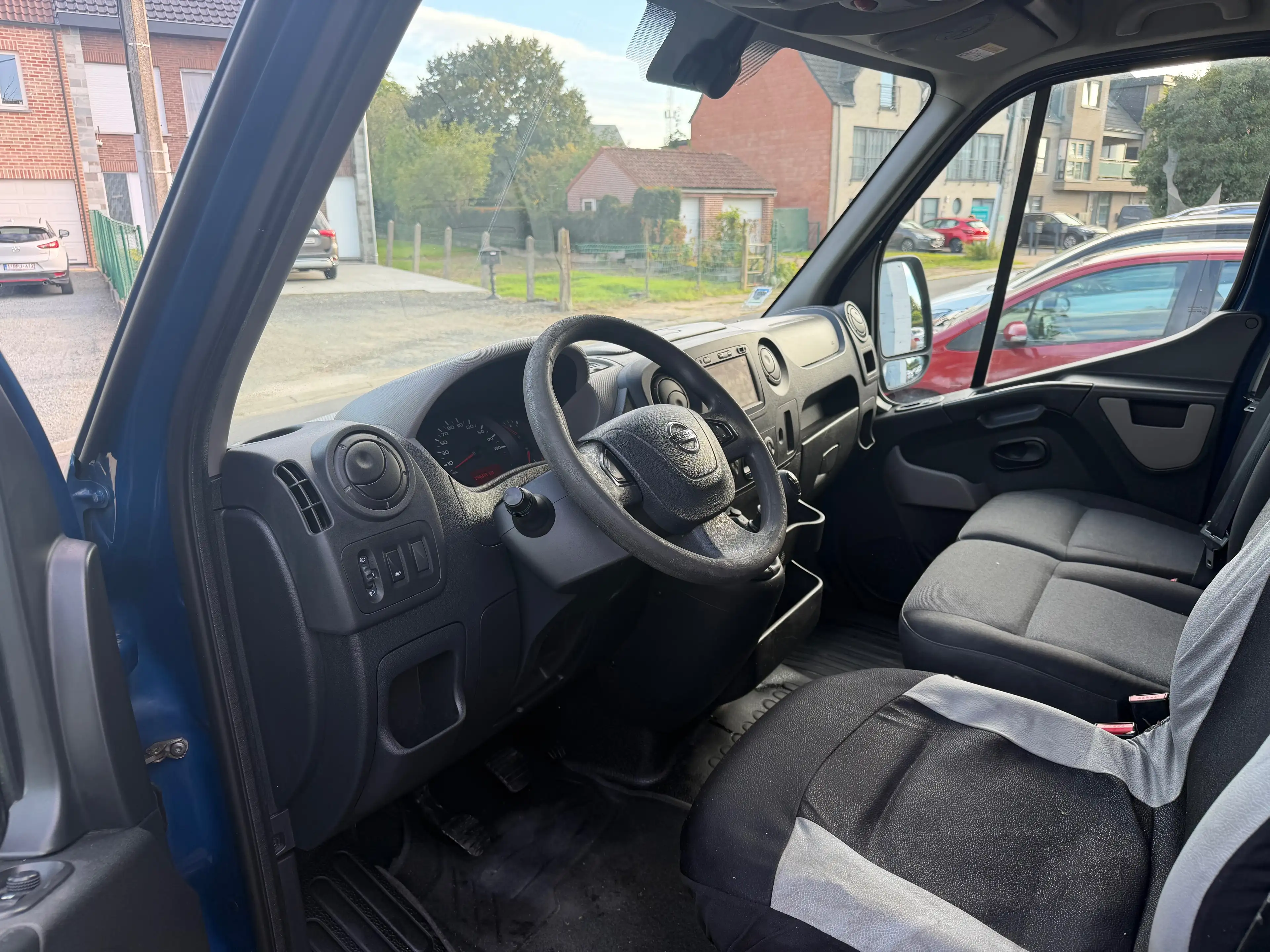 Nissan NV400 2.3 dCi L1H2 Business Navi / Caméra — photo 10