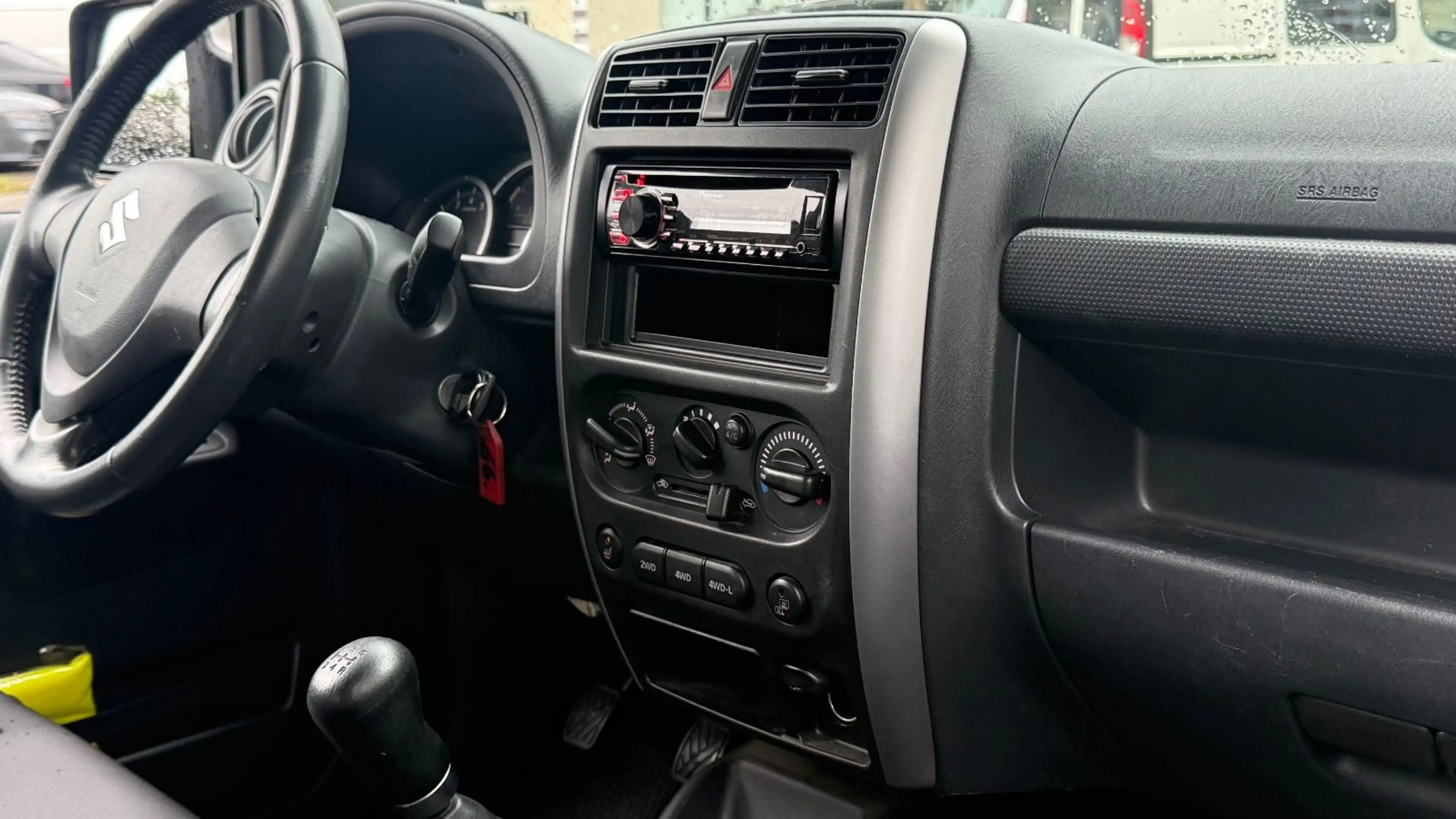 Suzuki Jimny ALLGRIP Ranger|VOLLLEDER|KLIMA|SHZ|AHK|EURO6| — photo 9