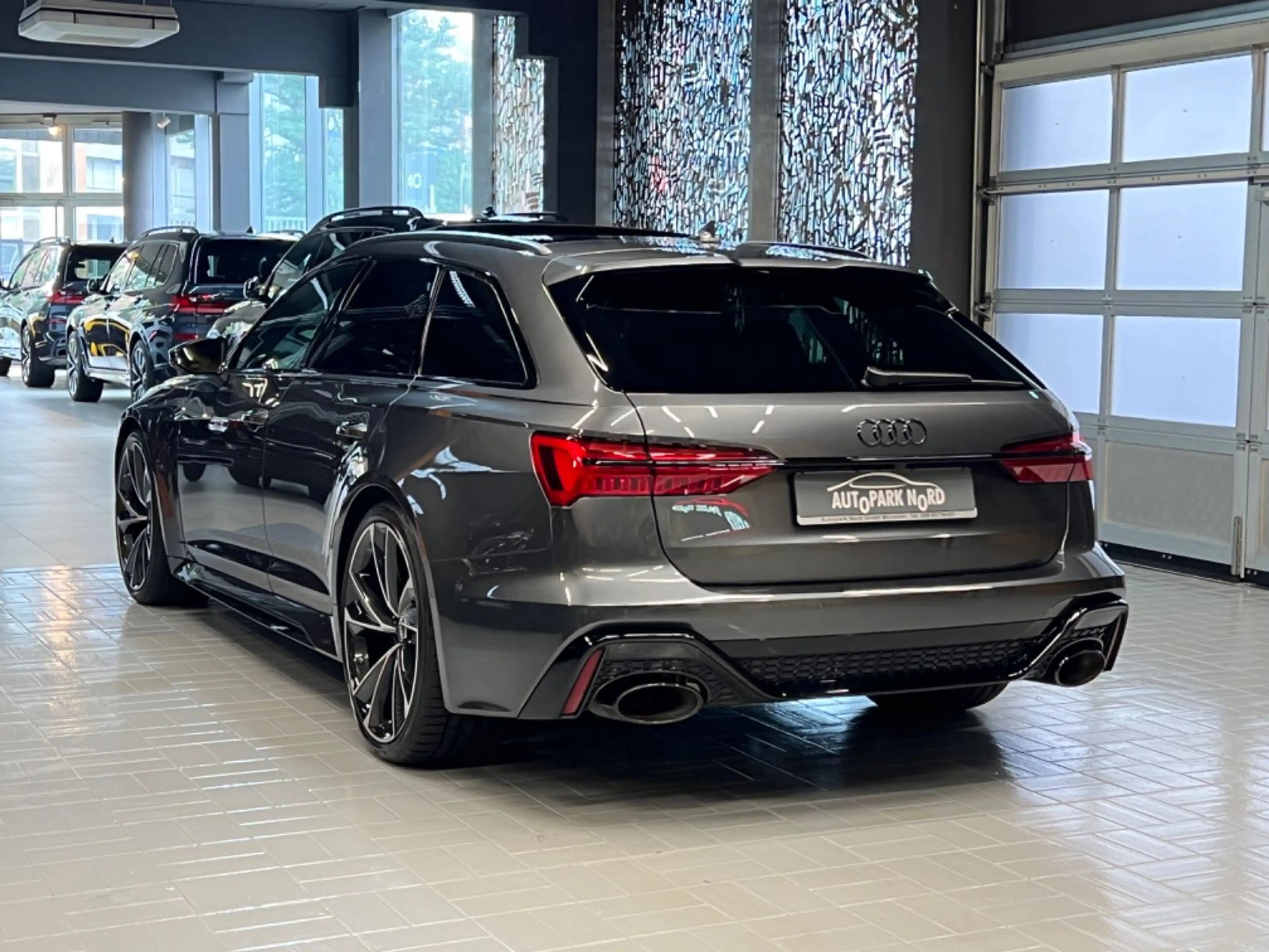 Audi RS6 Avant 4.0 TFSI quat ACC~HUD~360~B&O~PANORAMA — photo 5