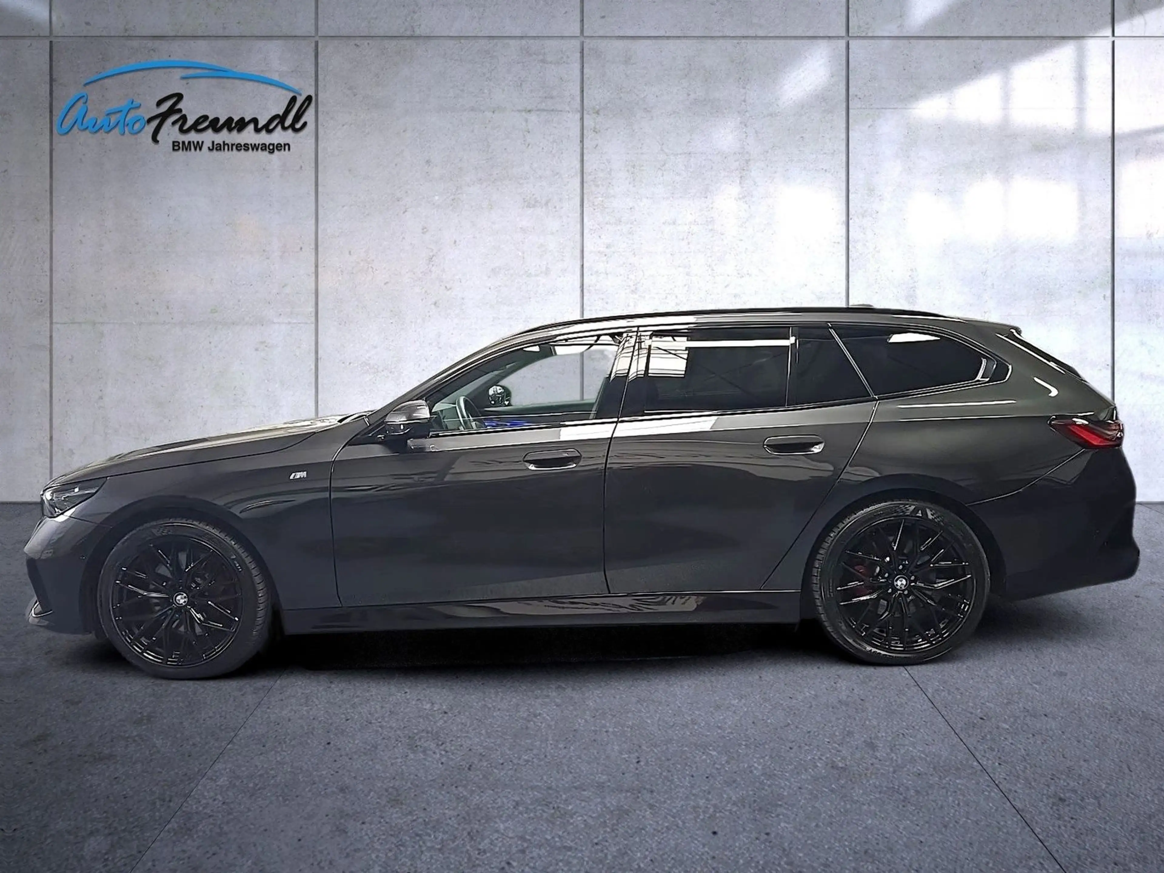 BMW 540 d xDrive M Sport Pro *Pano*Iconic*AHK*20 Zoll — photo 10