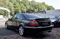 Mercedes-Benz E 200 Limousine *COMAND *Sitzheizung *Navi *PDC Schwarz - thumbnail 4