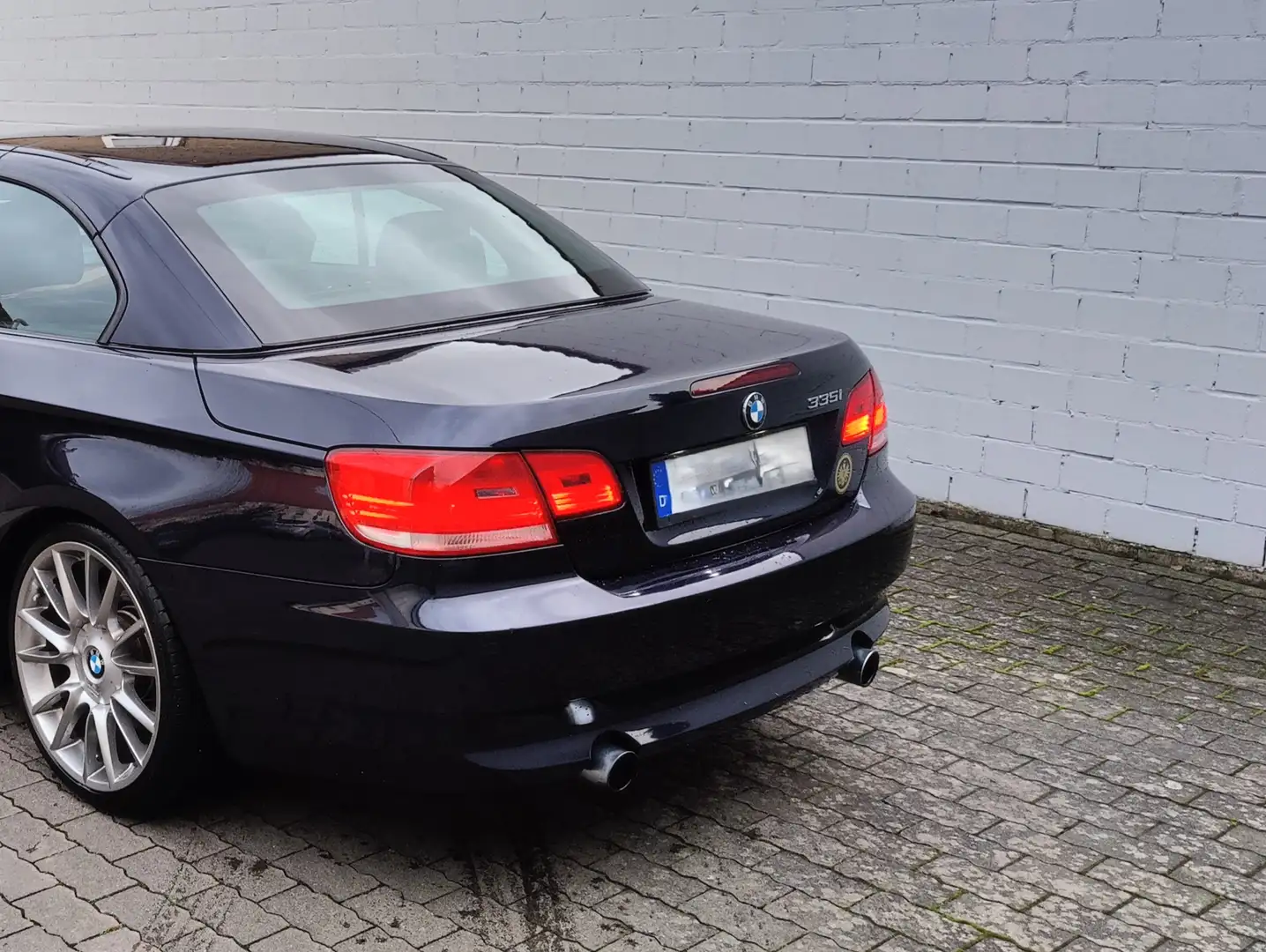 BMW 335 335i Cabrio Aut. / Shadowline / M-Fahrwerk Blau - 2