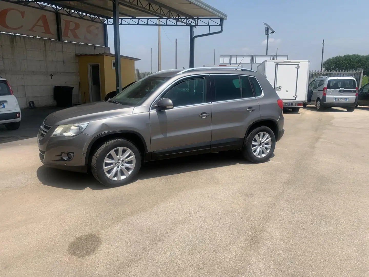 Volkswagen Tiguan Tiguan 2.0 tdi Sport Grigio - 2