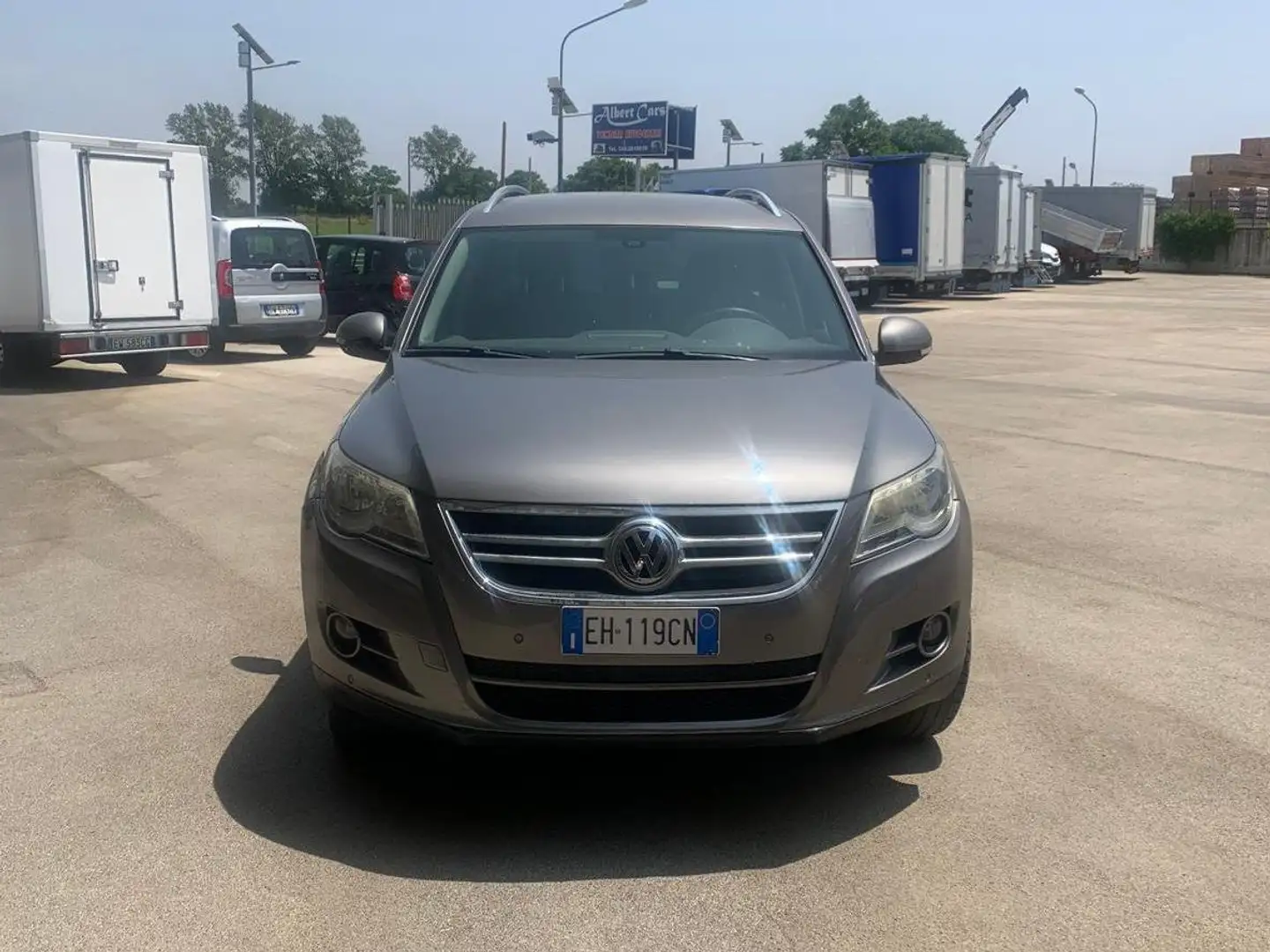 Volkswagen Tiguan Tiguan 2.0 tdi Sport Grigio - 1