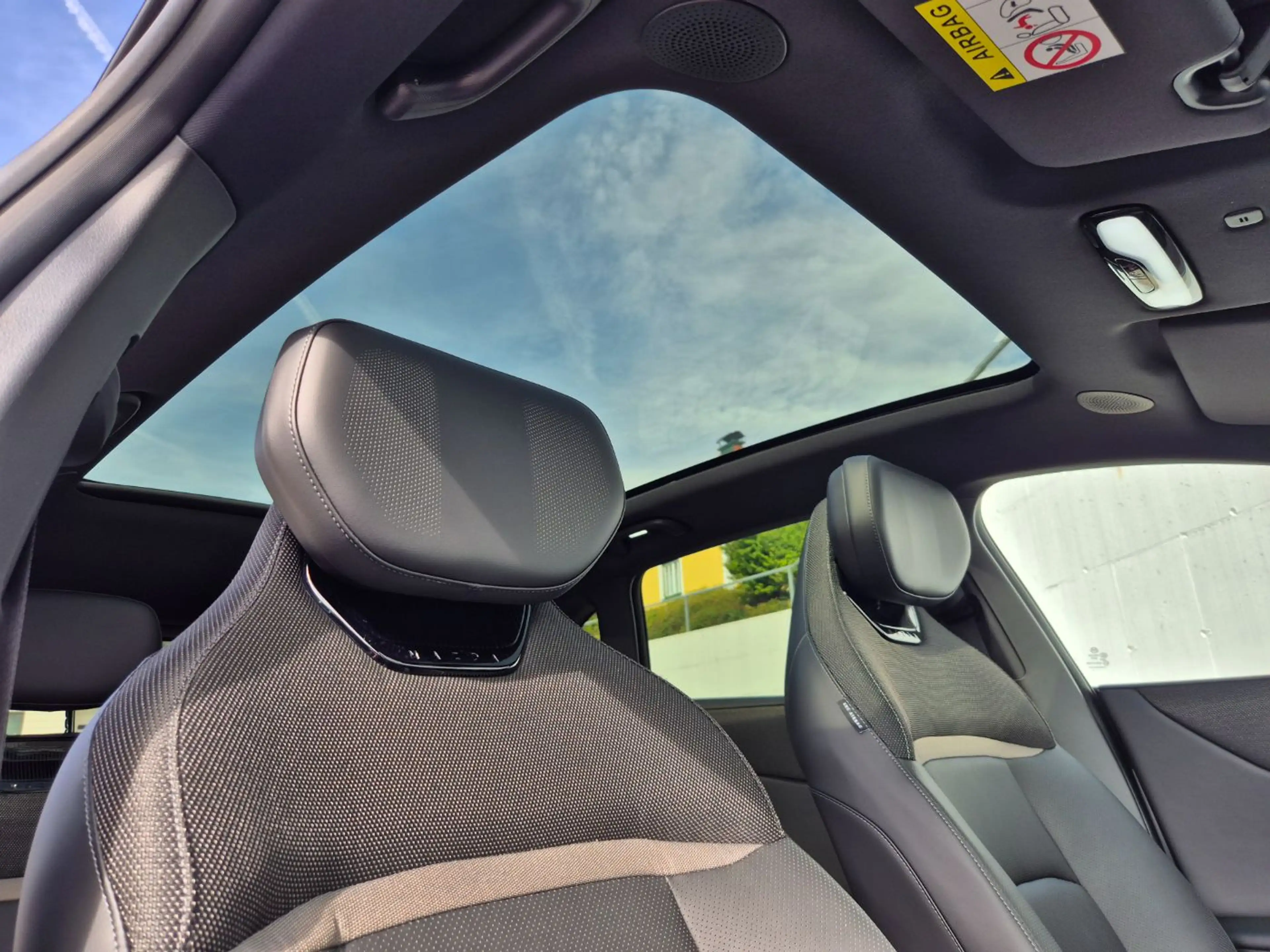 Mazda CX-6e EV 258PS AT RWD Takumi 21 ZollPABS AUT — photo 12