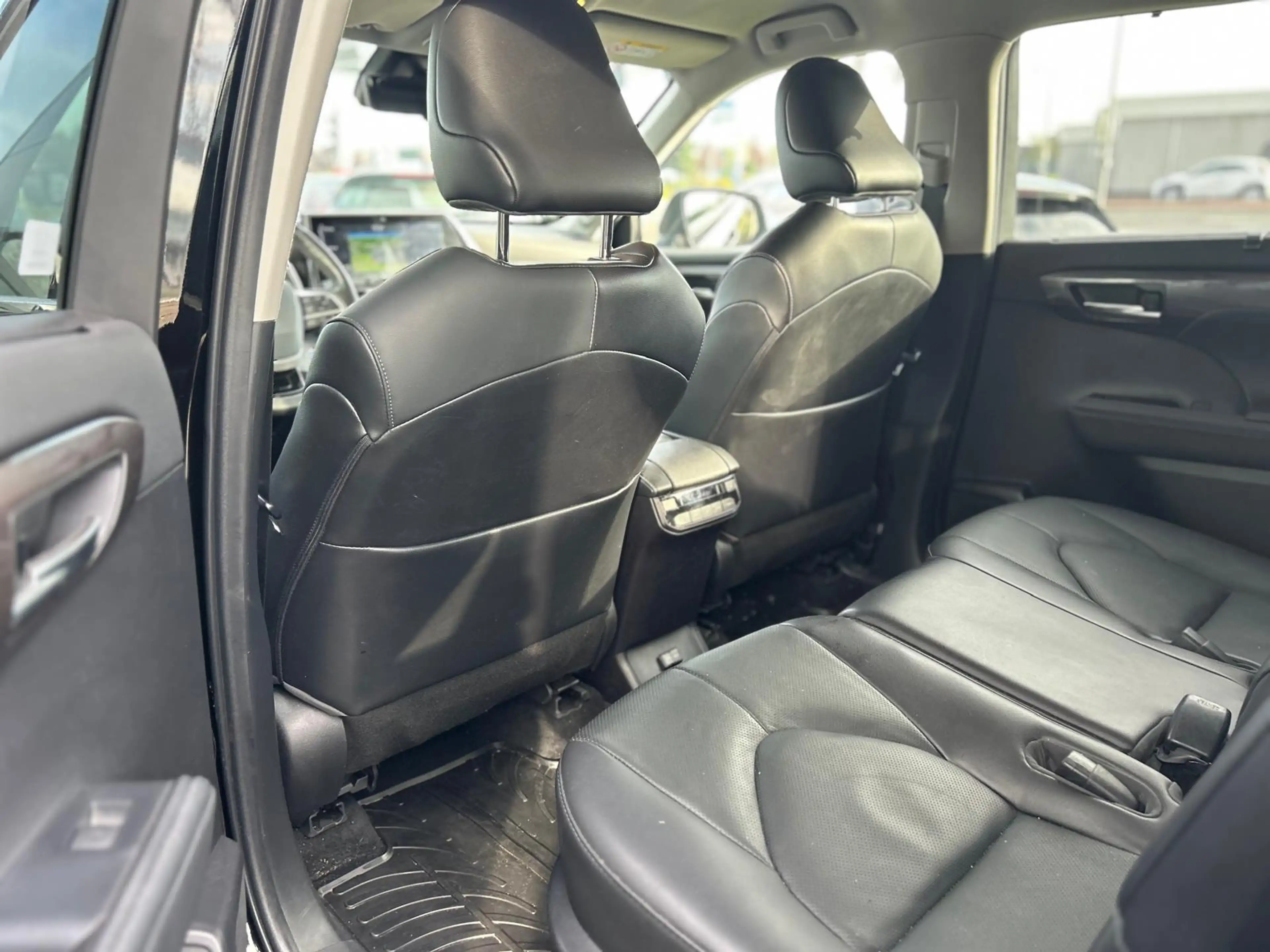 Toyota Highlander 2.5 AWD Hybrid Premium |7p.|Trekhaak|JBL| — photo 3