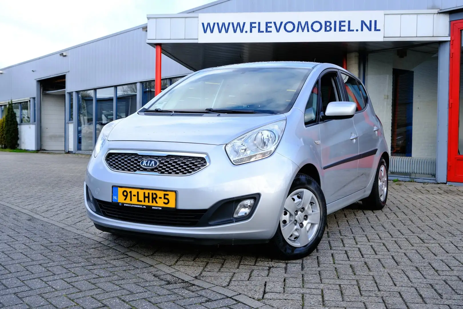 Kia Venga 1.4 CVVT X-tra 5-drs Airco|Cruise|Trekhaak Gris - 1
